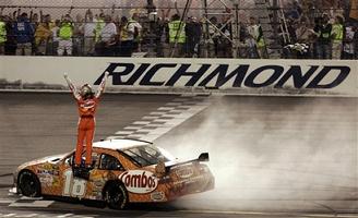 Kyle Busch Wins at Richmond Kyle Busch celebrates his birthday in style - winning the Russ Friedman 400 at Richmond